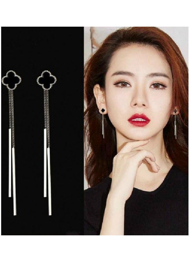 NIBEMINENT - Long Tassel Earrings - Image 1