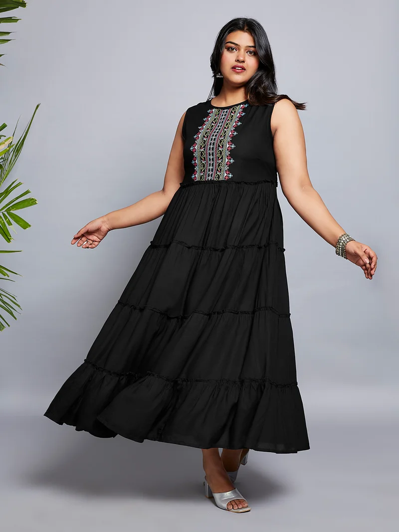 جلو باص Globus Women Gloplus Embroidered Yoke Gathered Tiered Fit & Flare Plus Size Maxi Dress