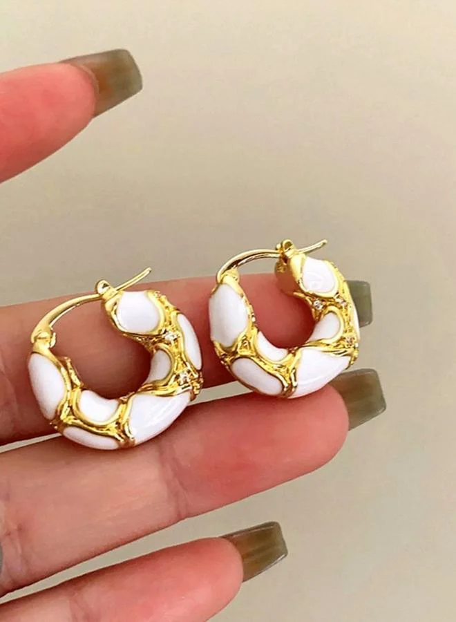 تايك تو اقراط كاجوال