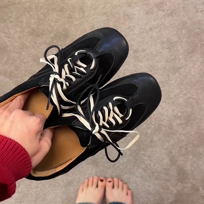 Women's Retro Black Lace-up Sneakers - Image 4