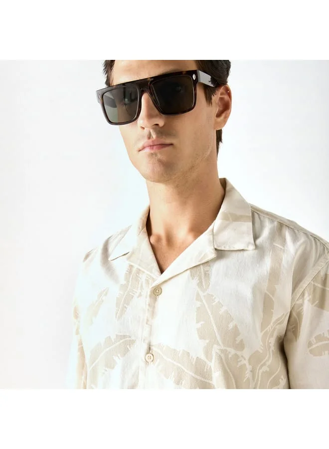 Iconic Iconic Relaxed Fit All-Over Tropical Print Shirt with Short Sleeves and Camp Collar