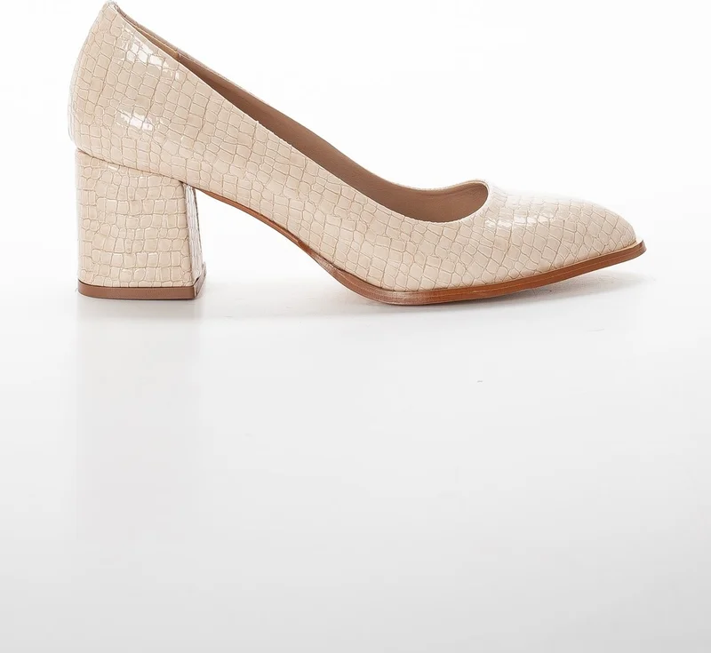 Dilimler Ayakkabı Slices Shoes Large Size Crocodile Patent Leather Beige Women's Heeled Shoes