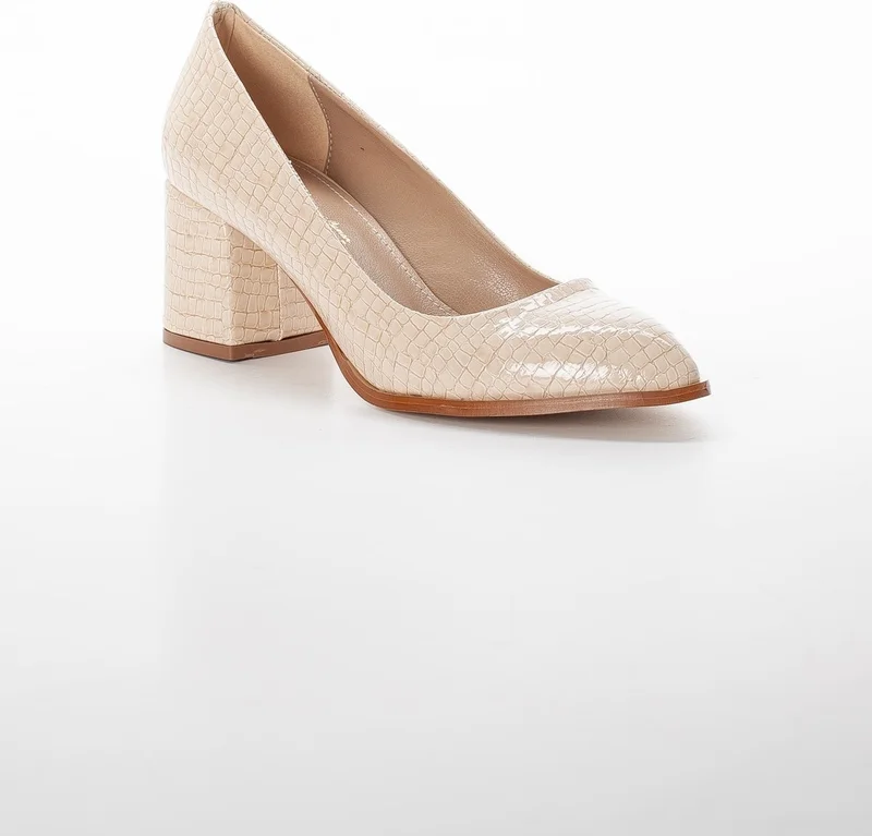 Dilimler Ayakkabı Slices Shoes Large Size Crocodile Patent Leather Beige Women's Heeled Shoes