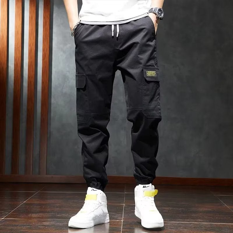 Autumn and winter New Fashion overalls mens fashion brand toe youth mens pants 2022 new mens casual pants Black