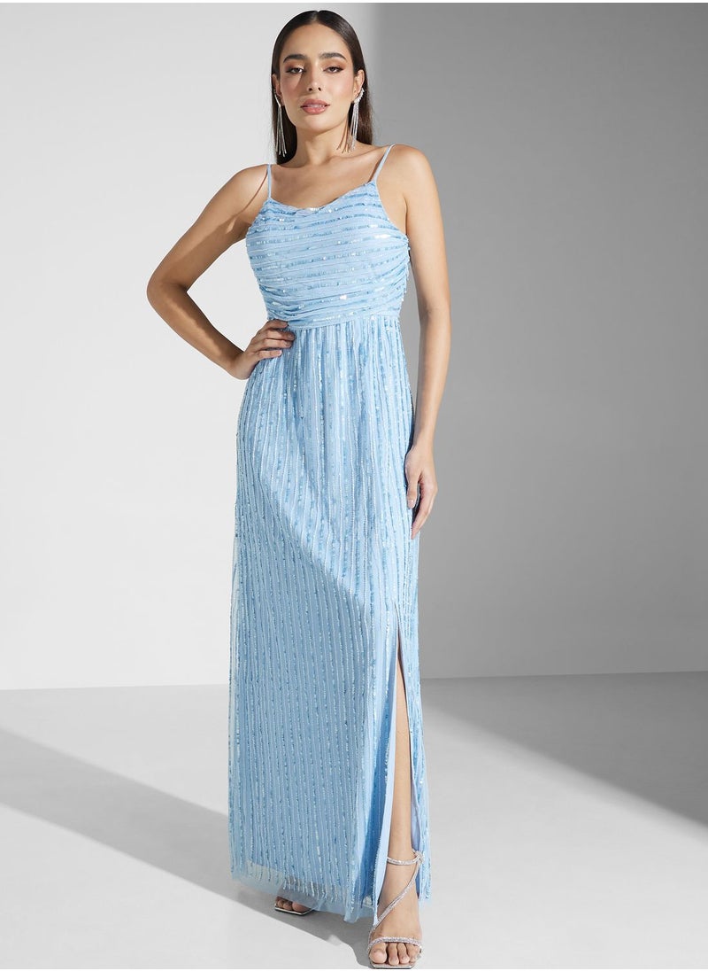 Namshi x Embellished Dress Wth Slit  - Image 5