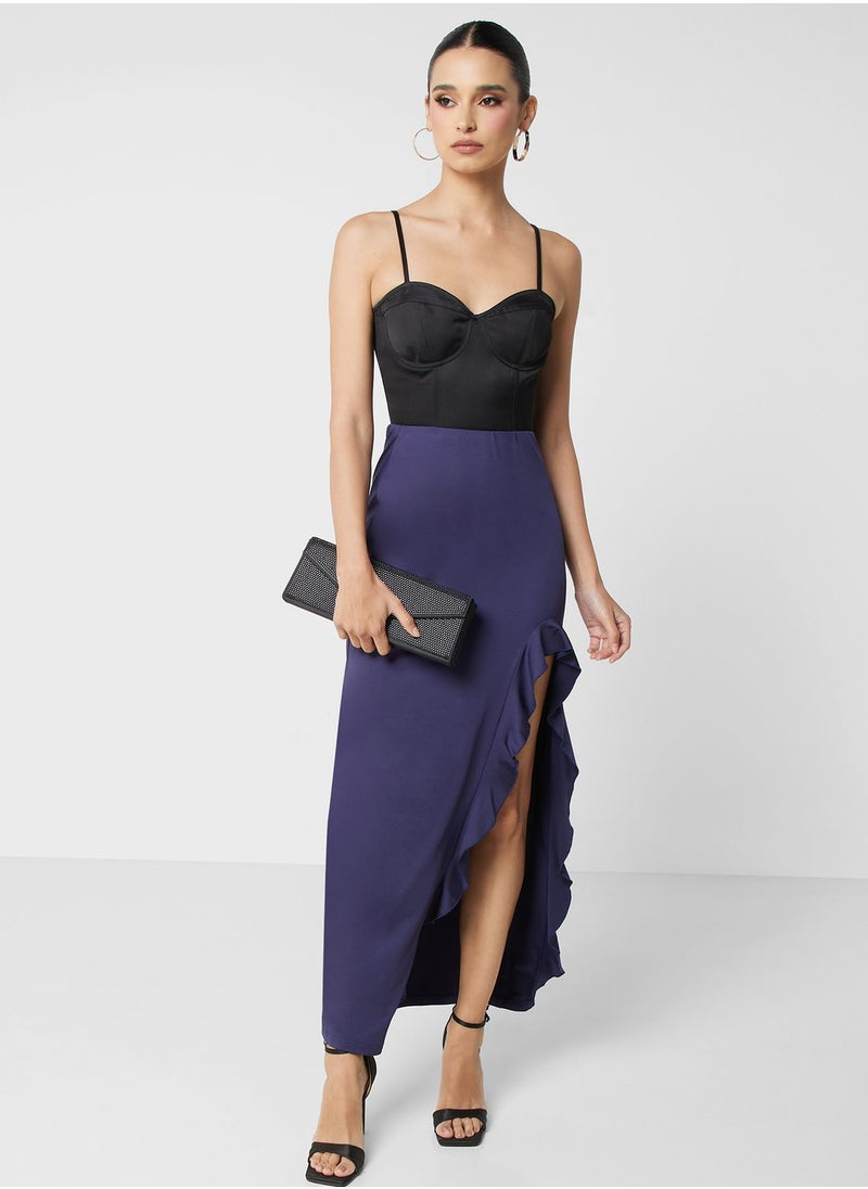 Side Slit Ruffle Skirt