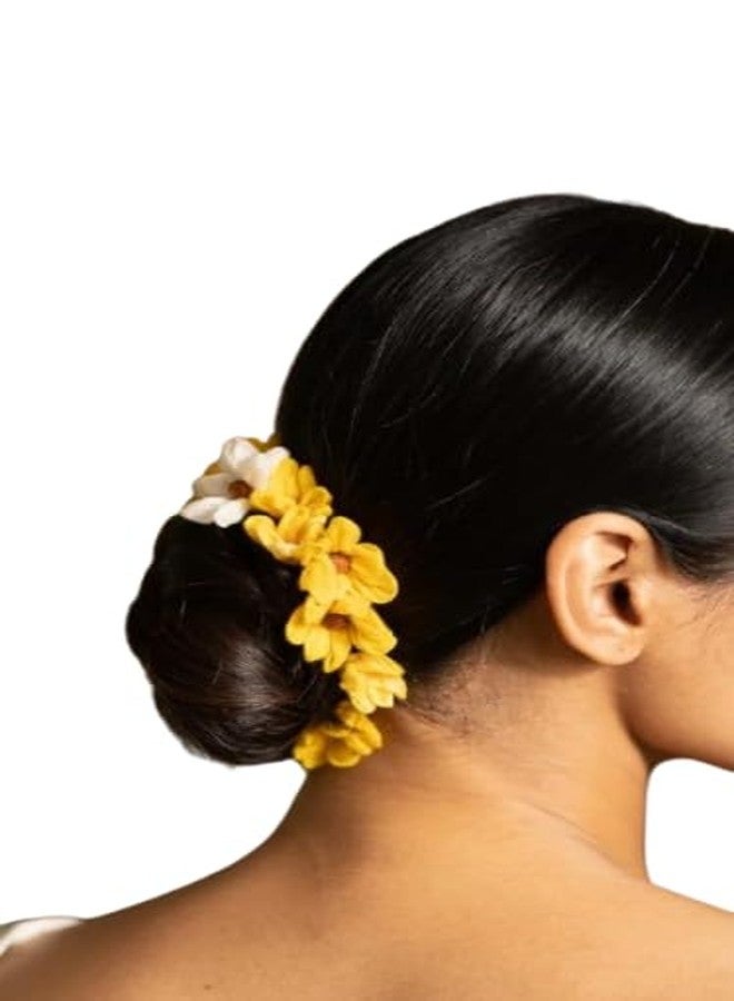 Radhvini Collections Flower Hair Accessory with Bun Gajra - Image 2