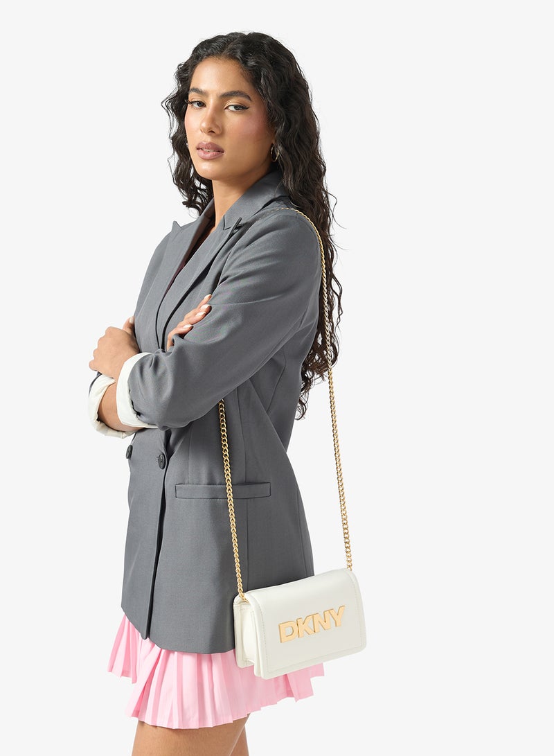 حقيبة ماجي الصغيرة