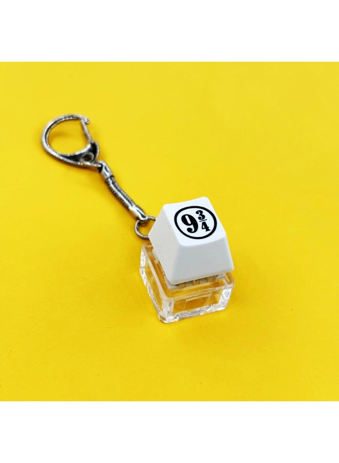 Popular Creative Press Decompression Artifact Single Key Keycap Cute Funny Style Mechanical Keyboard Anime Keychain Keycap 