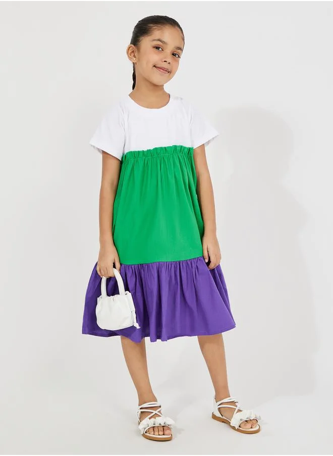 Styli Color Block Round Neck Tiered Dress