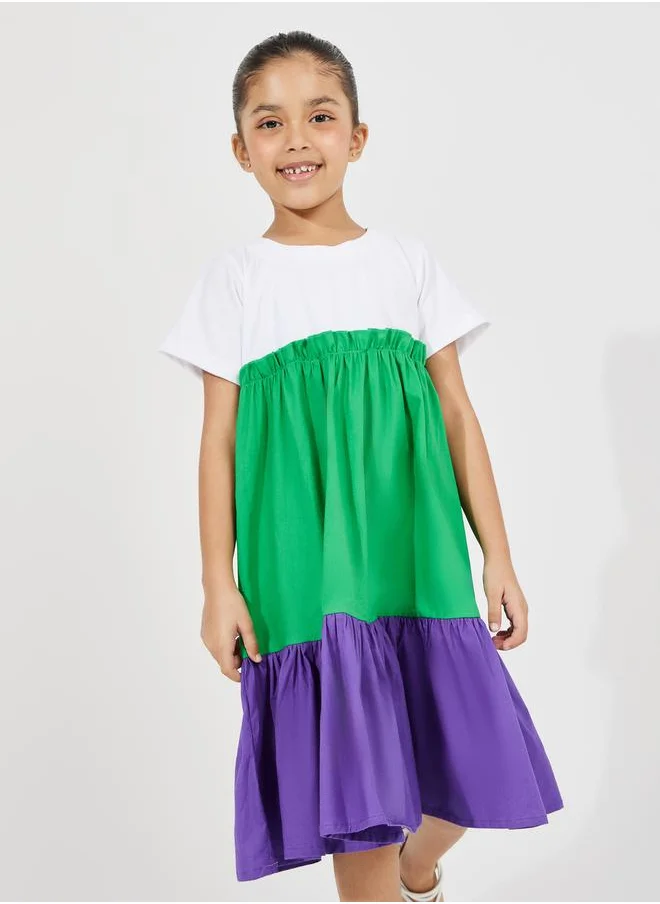 Styli Color Block Round Neck Tiered Dress