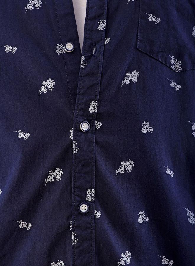 تايك تو قميص كاجوال رجالي أزرق بقصة عادية وطبعة زهور من هارد سودا - Image 2