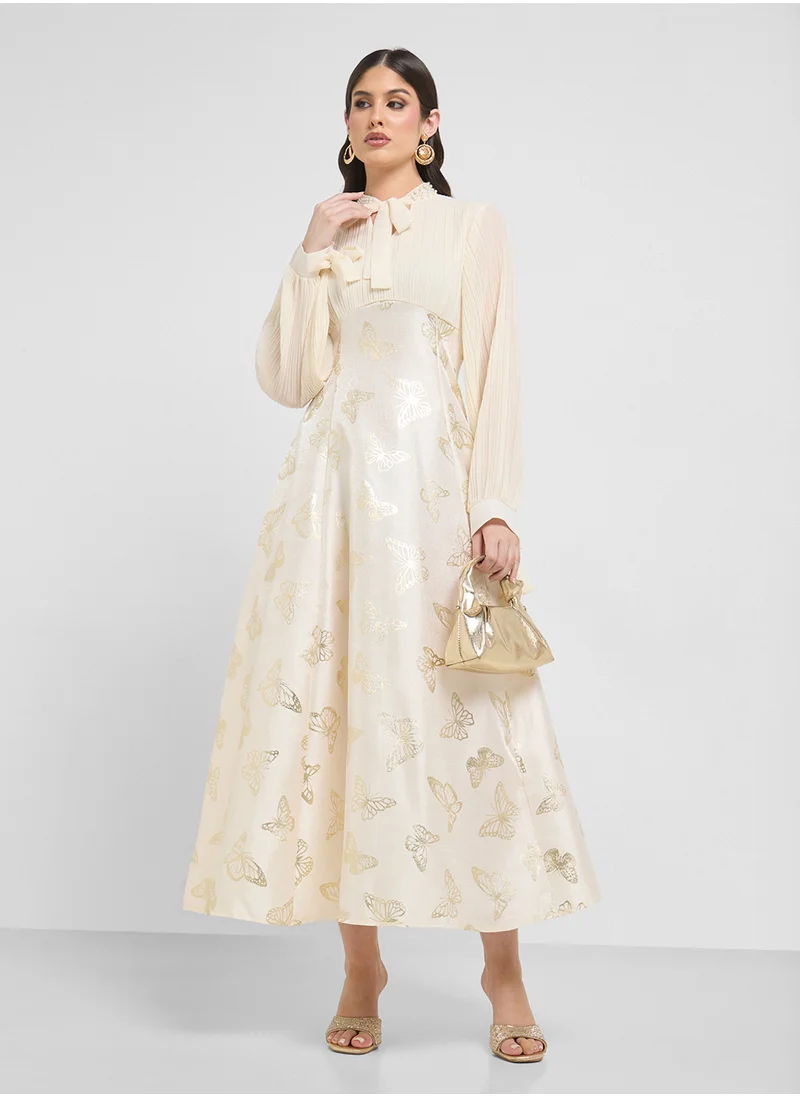 خزانة Puff Sleeve Dress