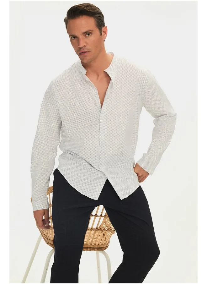 جون June Exclusive Men Regular Fit Patterned Judge Neck Shirt White