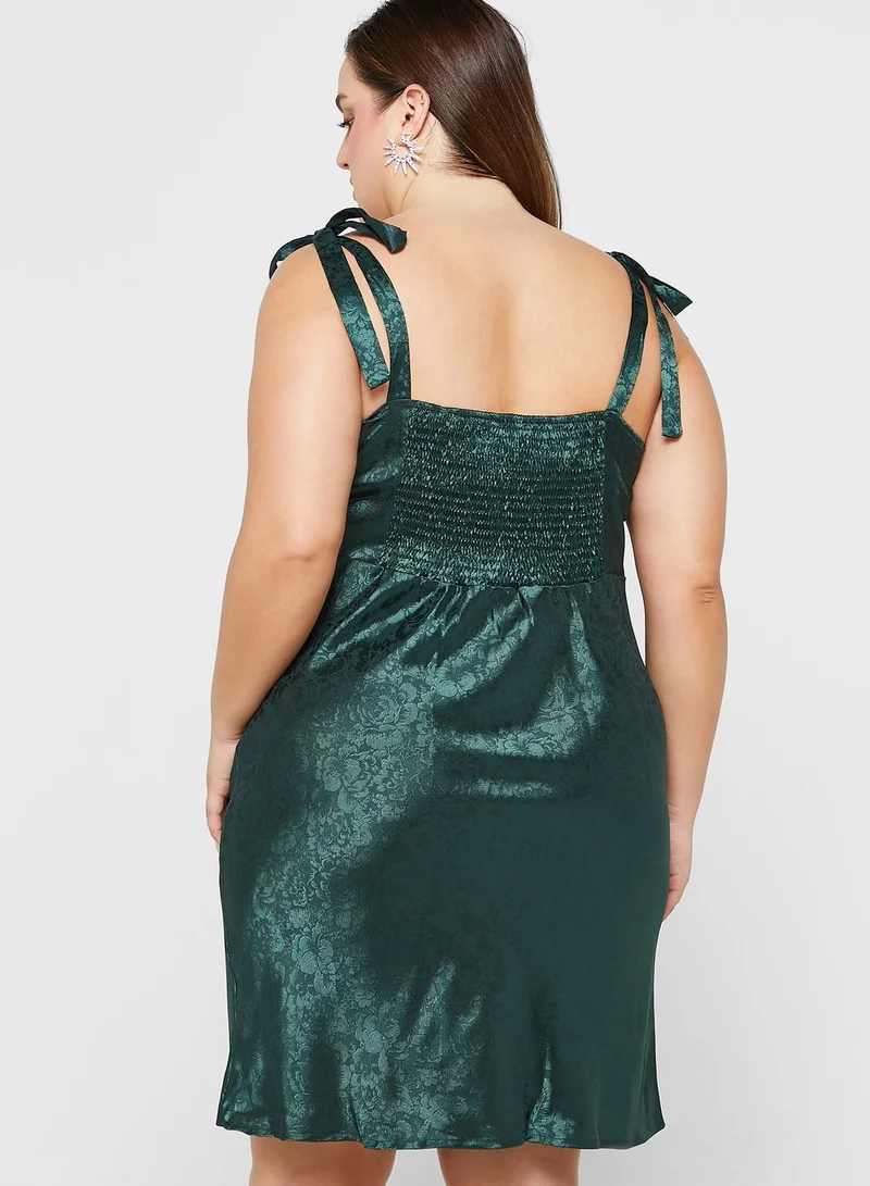 Quiz Curve Satin Jacquard Floral Dress