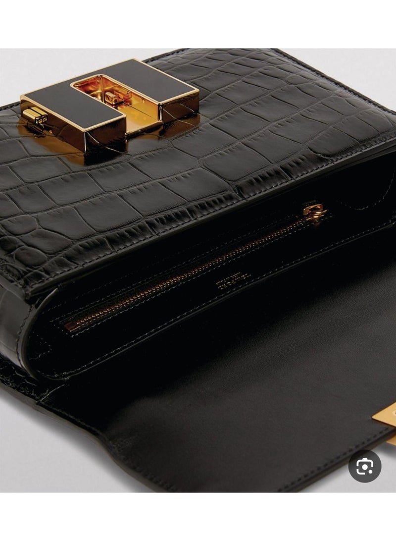 TOM FORD Elegant women’s leather handbag in shiny black color - Image 3