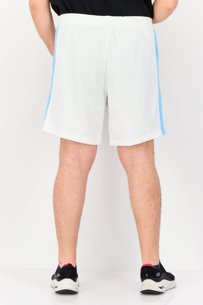 Nike Men Standard Fit Outdoor Shorts, White - Image 4