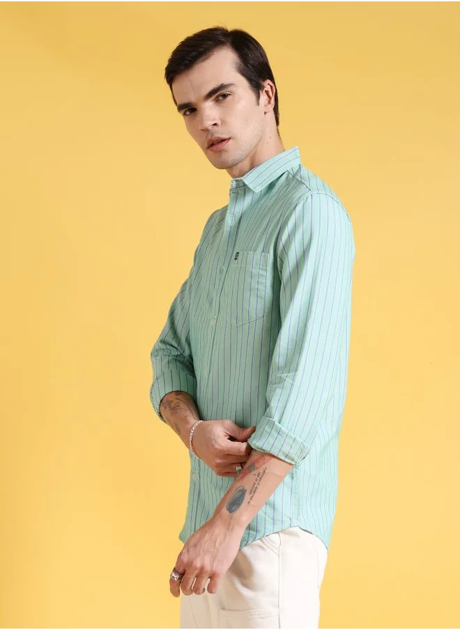 شركة المرآب الهندية Men Slim Fit Striped Full Sleeves Cutaway Collar Casual Shirt