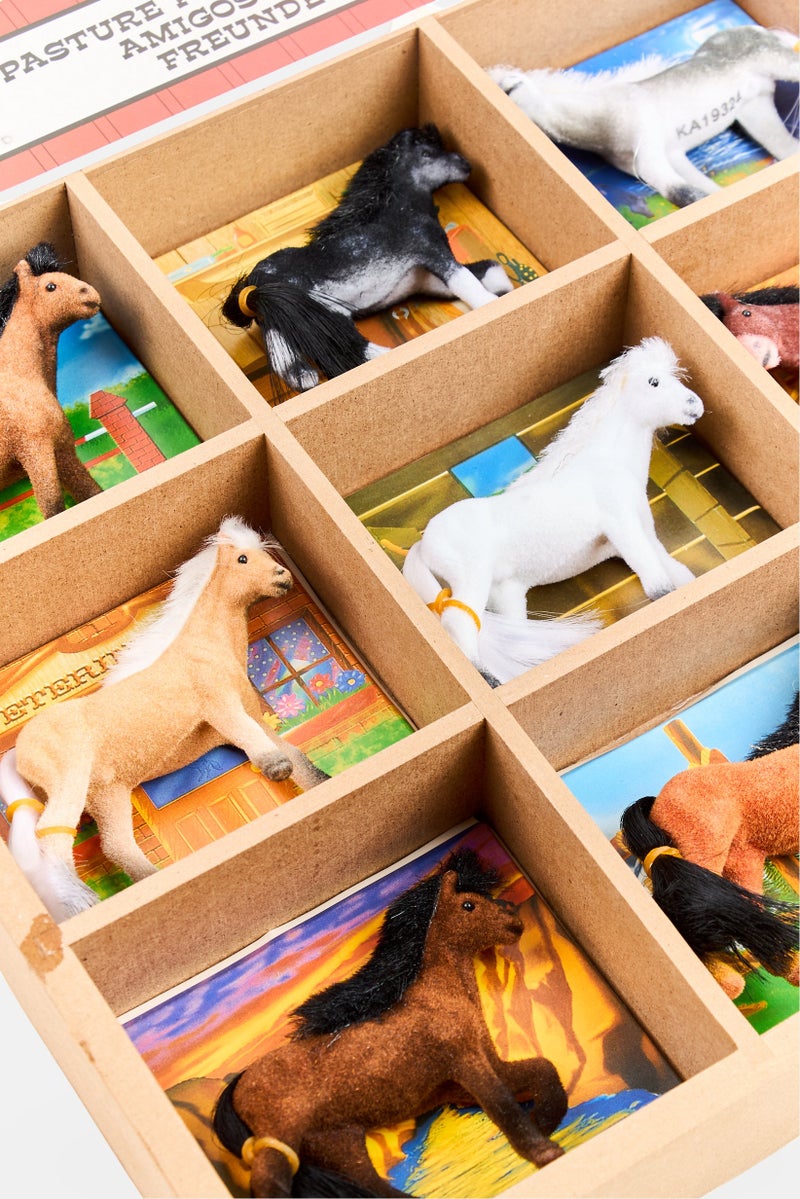 Melissa and Doug  Pasture Pals Collectible Horses  - Image 3