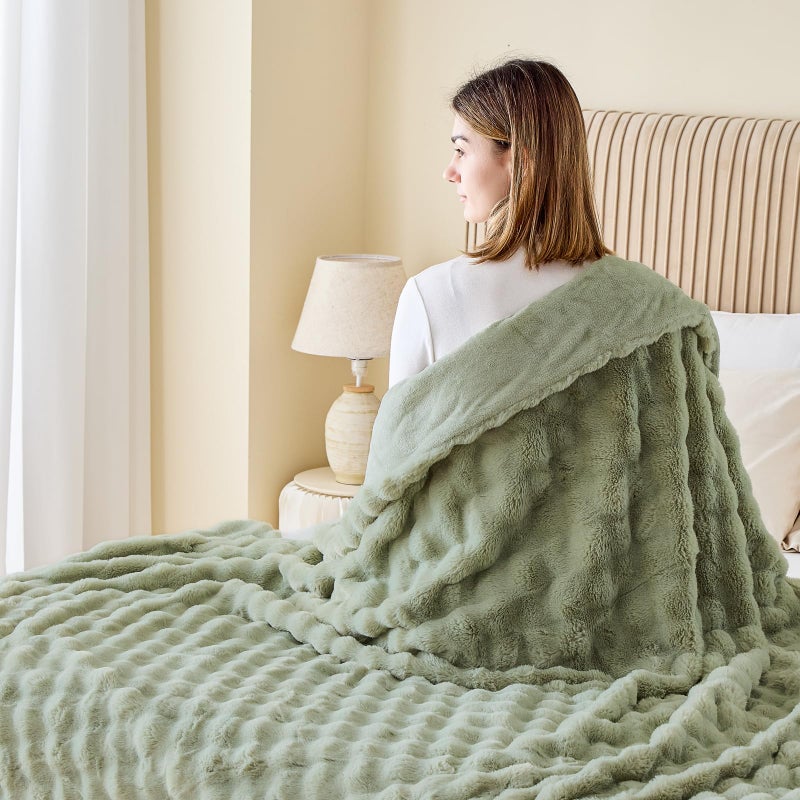 NEWCOSPLAY Faux Fur Twin Blanket Sage Green Bubble Blanket Thick Warm Soft for Couch Sofa Bed 550GSM (Sage Green  Twin(60""x80"")) - Image 4