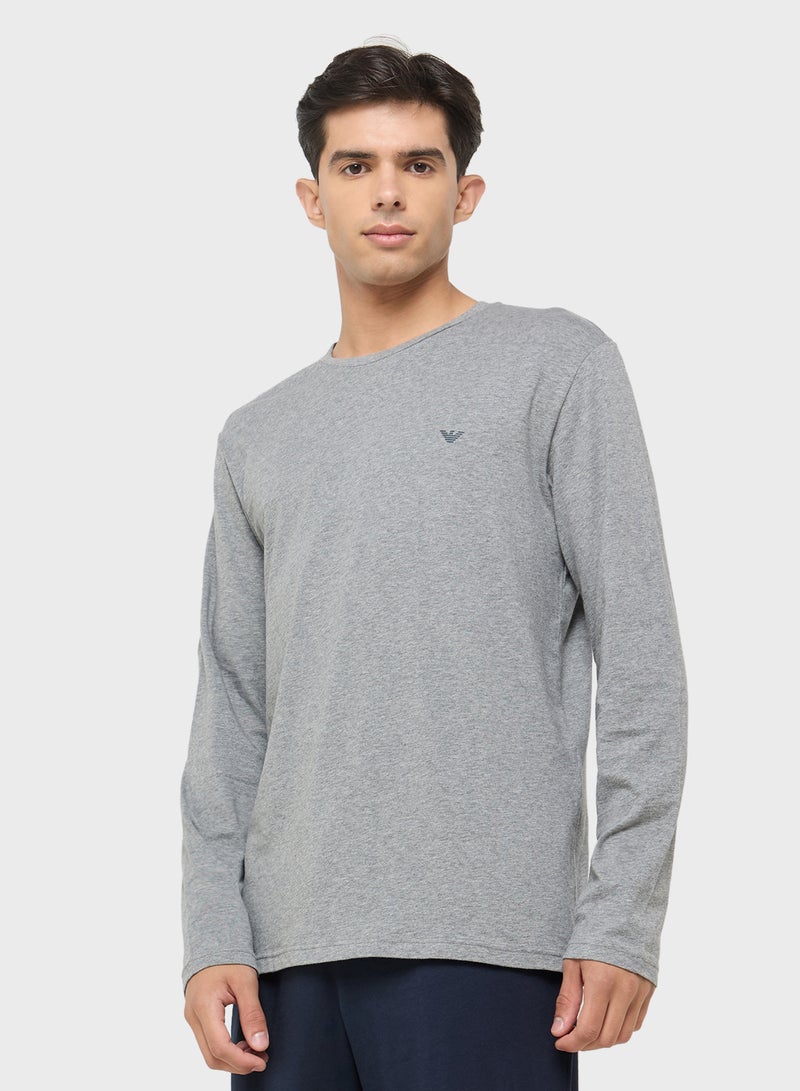 امبوريو ارماني طقم بيجامة وتيشيرت بياقة دائرية كاجوال - Image 3