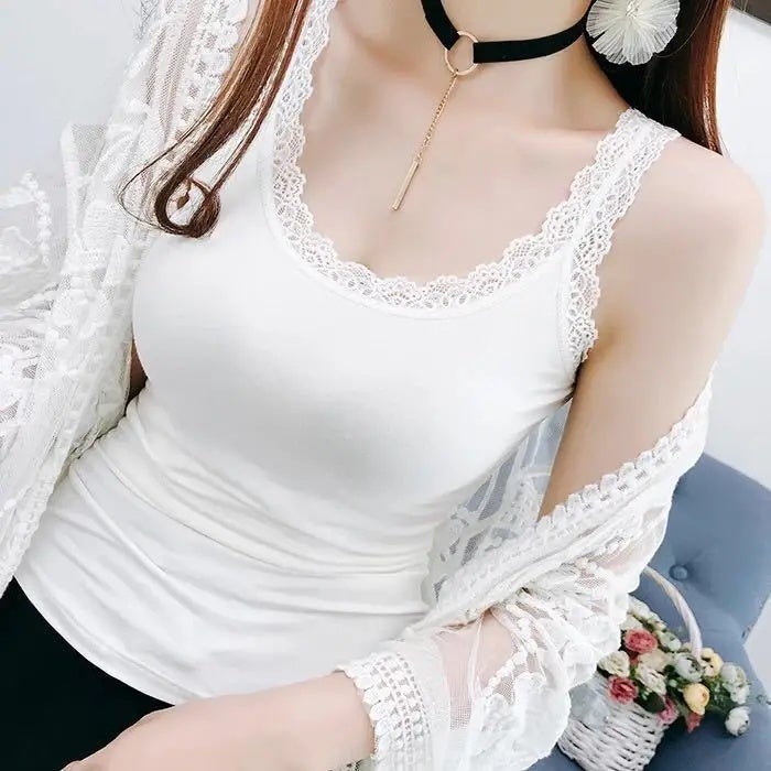 تي شيرت نسائي بدون أكمام مع دانتيل - Image 2