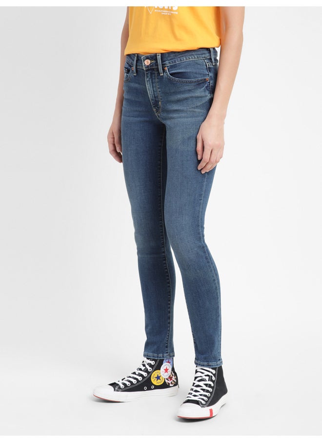 Levi's بنطلون جينز 711 سكيني بقصة ضيقة للنساء بارتفاع متوسط  - Image 4
