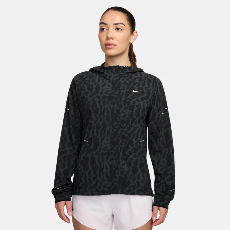 Nike Grey Women's Swift Dri-FIT Packable Running Jacket for Women | Best Price UAE