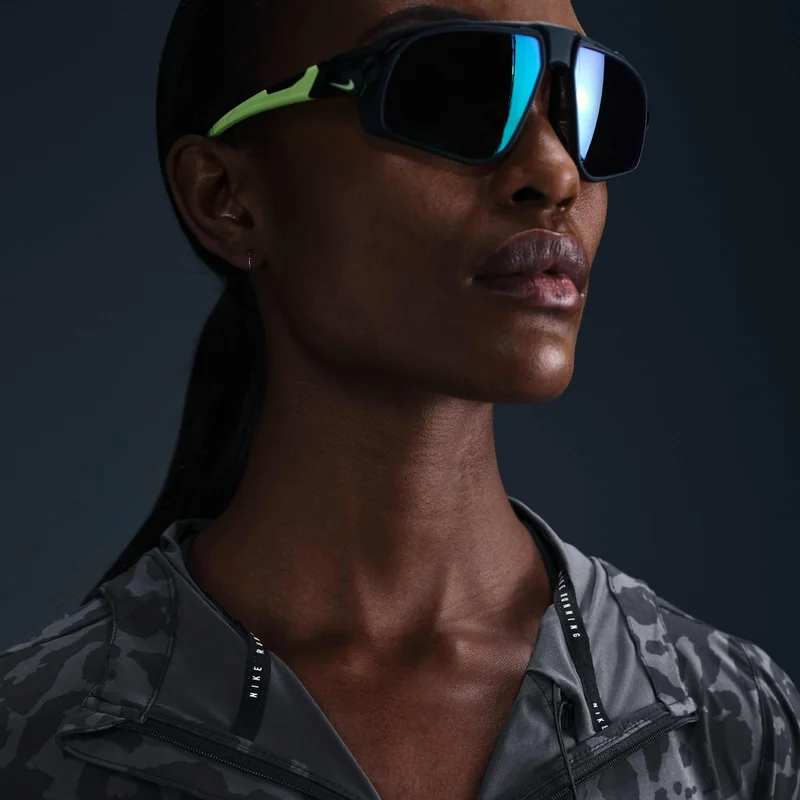 Nike Grey Women's Swift Dri-FIT Packable Running Jacket for Women | Best Price UAE
