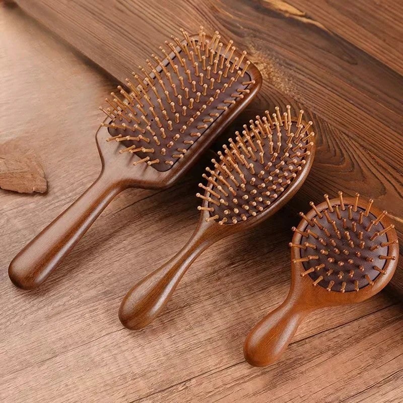 Y&D Natural Wooden Hair Comb - Detangling Hairbrushes for Home & Salon - Fashion Style Boxed Common Comb - Image 2