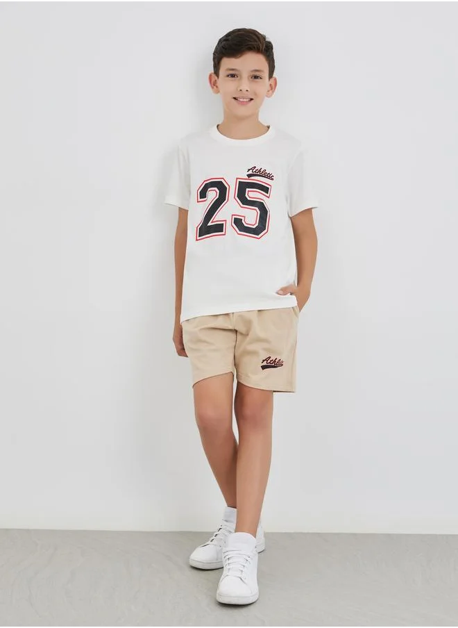 ستايلي Styli Slogan Print Round Neck T-Shirt and Shorts Set
