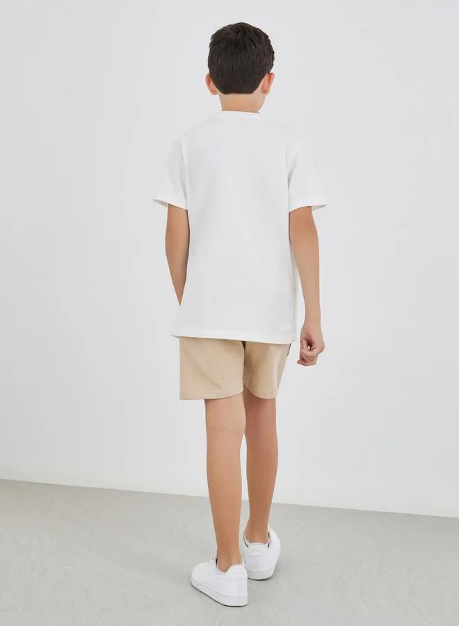 Styli Styli Slogan Print Round Neck T-Shirt and Shorts Set
