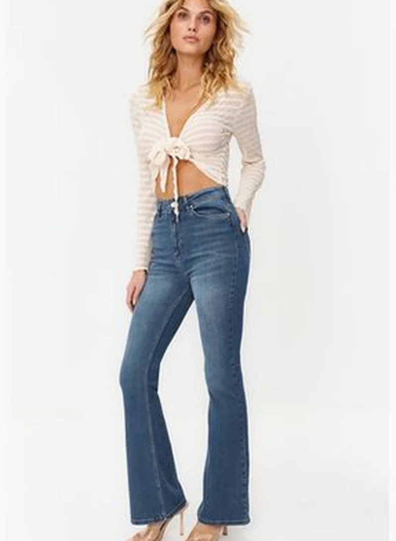 trendyol Blue High Waist Flare Jeans TWOSS24JE00135