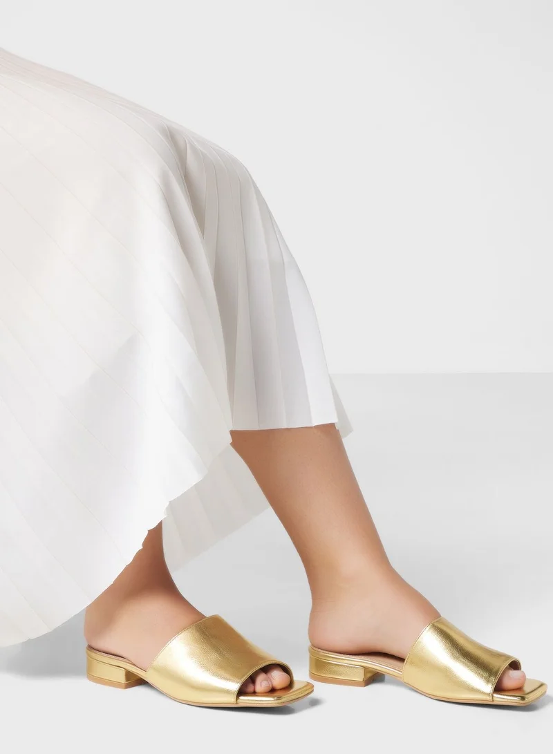 Khizana Metallic Square Toe Sandal