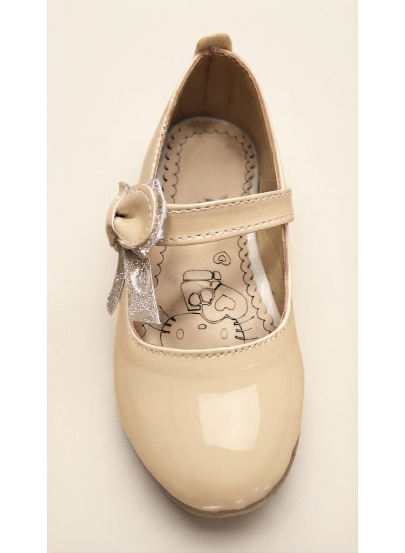 Girls' shoes with a bow design - Image 1