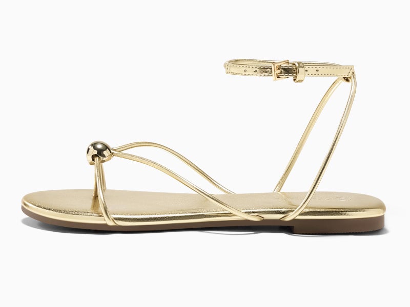 Coutgo Womens Strappy Flat Sandals Open Toe Flip Flops Sandals Ankle Strap Summer Beach Shoes, Gold, size 8 - Image 5