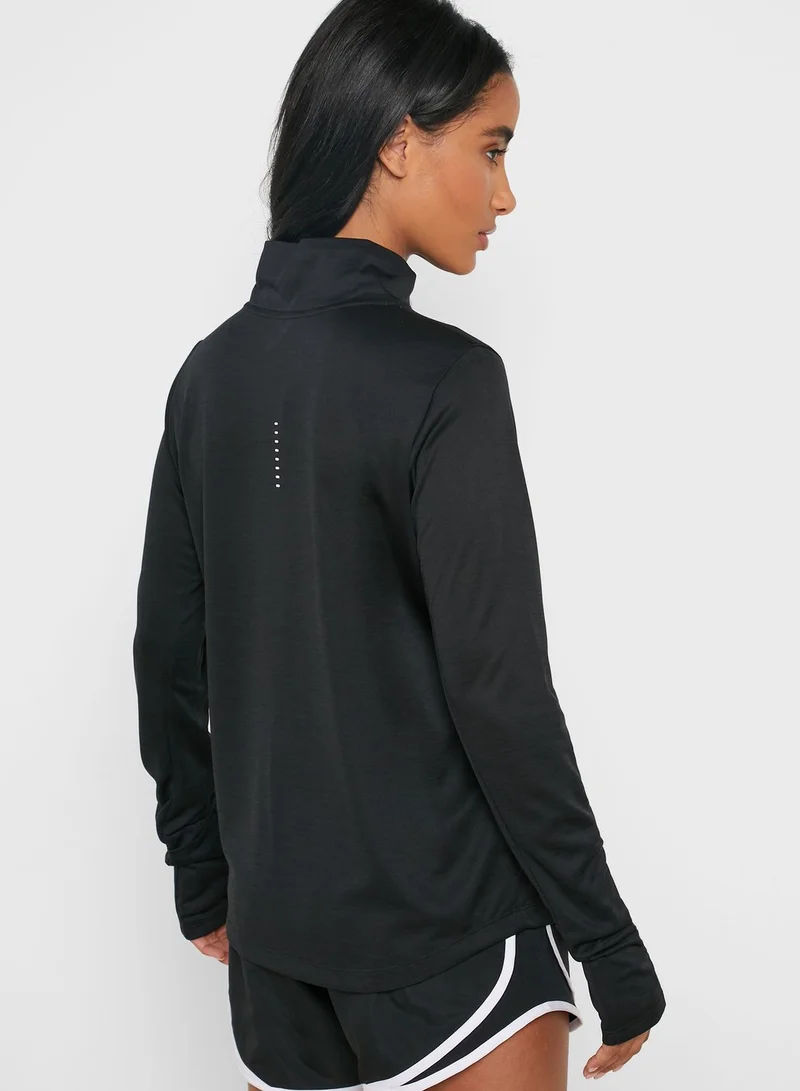 Nike Midlayer Swoosh Run Sweatshirt