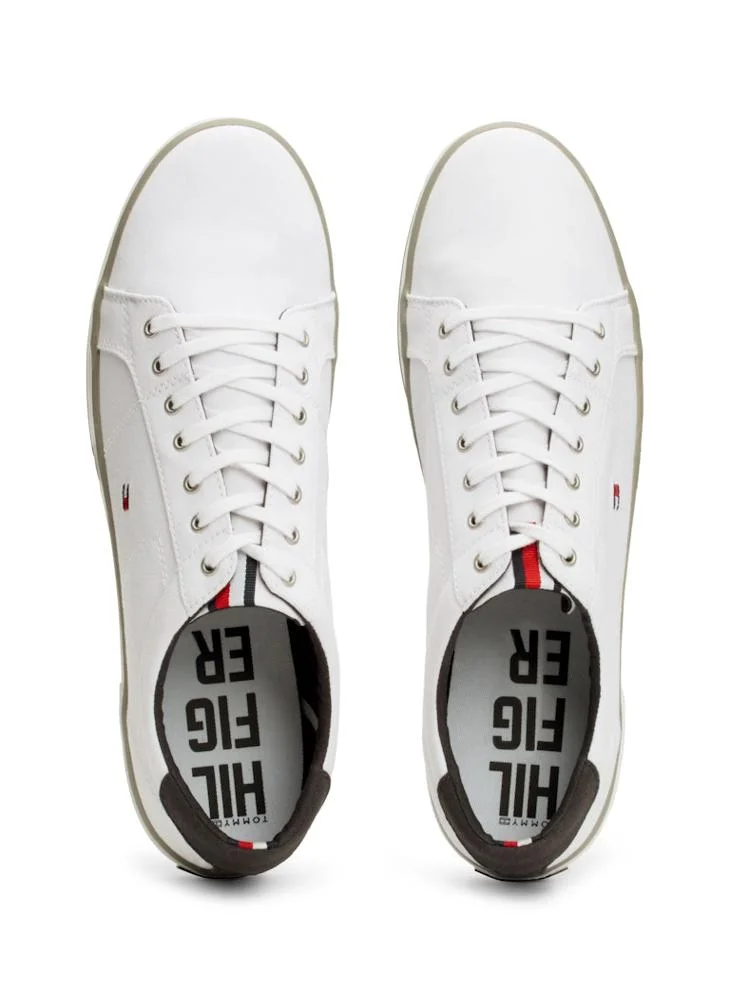 تومي هيلفيغر Canvas Lace Up Low Top Sneakers