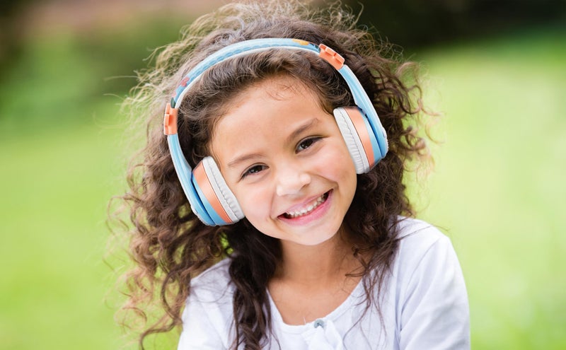 eKids Moana 2 Bluetooth Headphones for Kids. Wireless Headphones for School, Home or Travel - Image 4