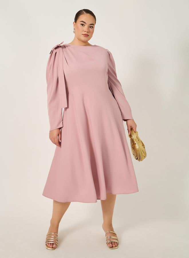 Styli Plus Size Shoulder Bow Detail A-Line Midi Dress  - Image 2