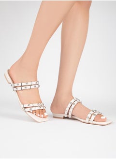 Studded Strap Flat Sandals - pzsku/ZC8F490846441CC1AD801Z/45/_/1723802264/6030622c-7426-4f40-afbe-73a7ad2fd80c