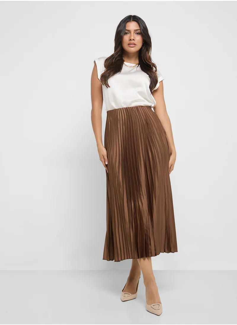 ايلا Pleated Skirt