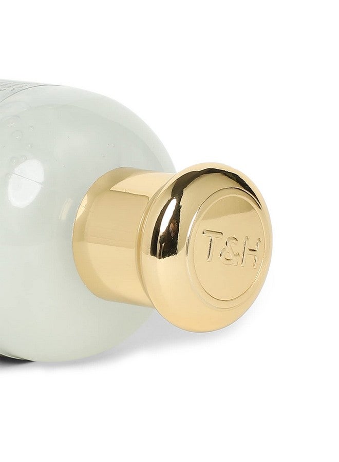 Truefitt & Hill Apsley Bath & Shower Cream 100ML | Essential Grooming Collection For Men | Suitable For All Skin Types - Image 4