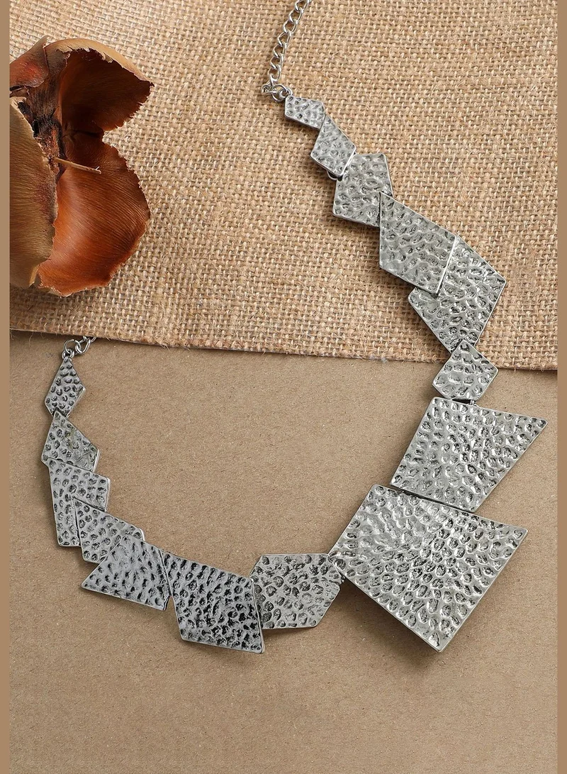 SOHI Silver Plated Party Designer Stone Necklace For Women