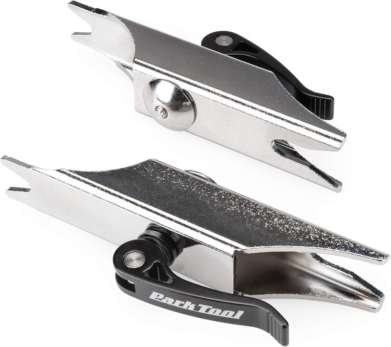 Park Tool أداة بارك TS-2 لتعديل العجلات مع ملحقات عمودية ومهايئات محاور المرور - فضي، مقاس واحد - Image 1
