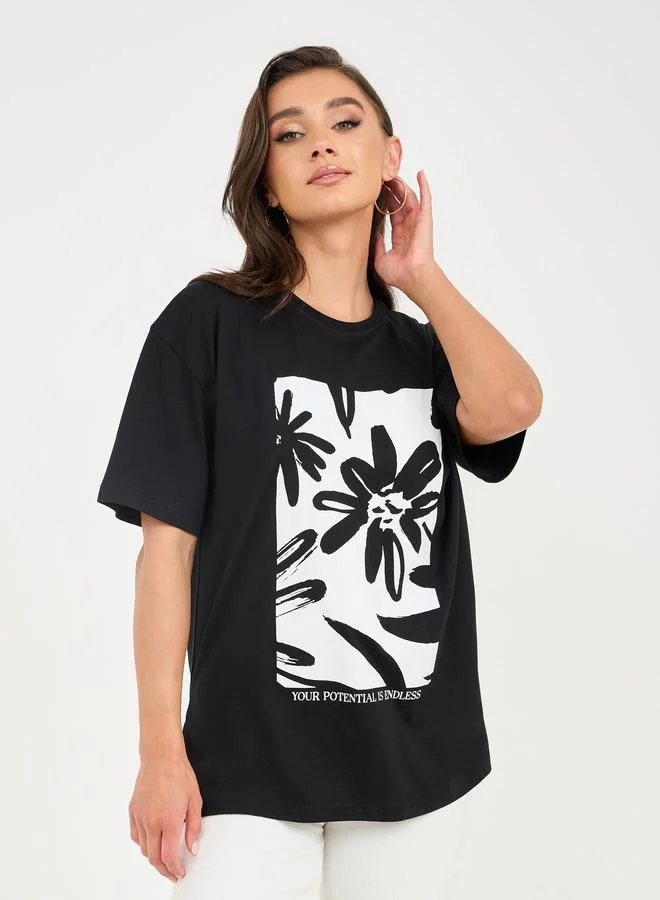 Styli Styli Oversized Contrast Floral Graphic Print Longline T-Shirt