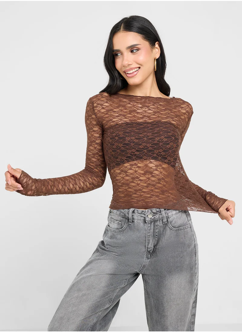 جينجر Lace Fitted Top