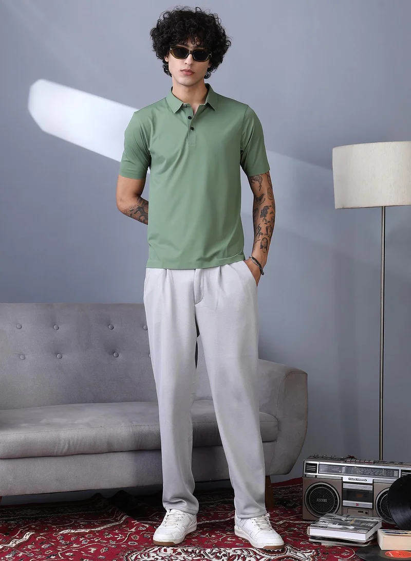 Campus Sutra  Men's Cloud Grey Micro-Waffle Straight Trousers For Casual Wear | Mid-Rise | Straight Fit | Drawstring Closure | Trousers Crafted With Comfort Fit For Everyday Wear for Men | Best Price UAE