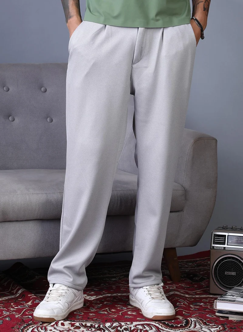 Campus Sutra Men's Cloud Grey Micro-Waffle Straight Trousers For Casual Wear | Mid-Rise | Straight Fit | Drawstring Closure | Trousers Crafted With Comfort Fit For Everyday Wear