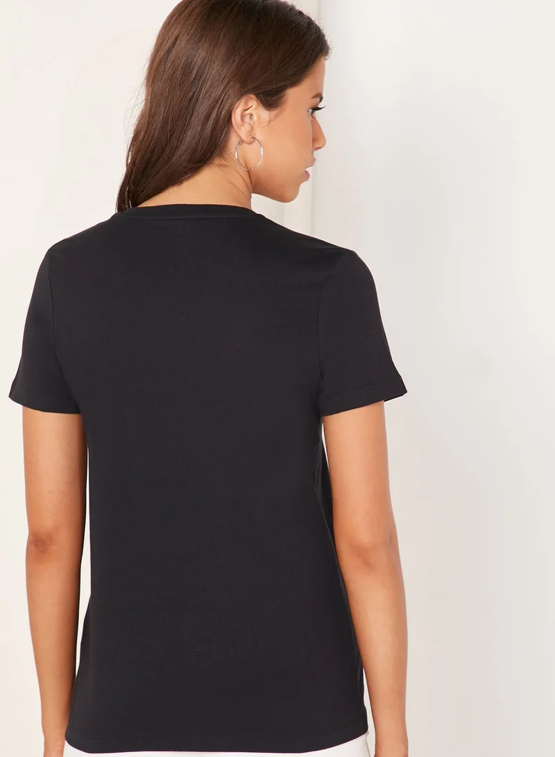 TOMMY HILFIGER Crew Neck Logo T-Shirt